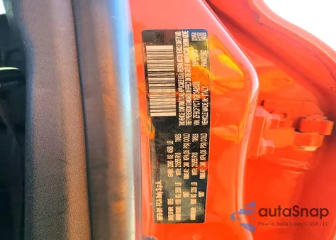 2016 Fiat 500X Trekking z USA, uszkodzony, nr VIN ZFBCFYCT1GP342528